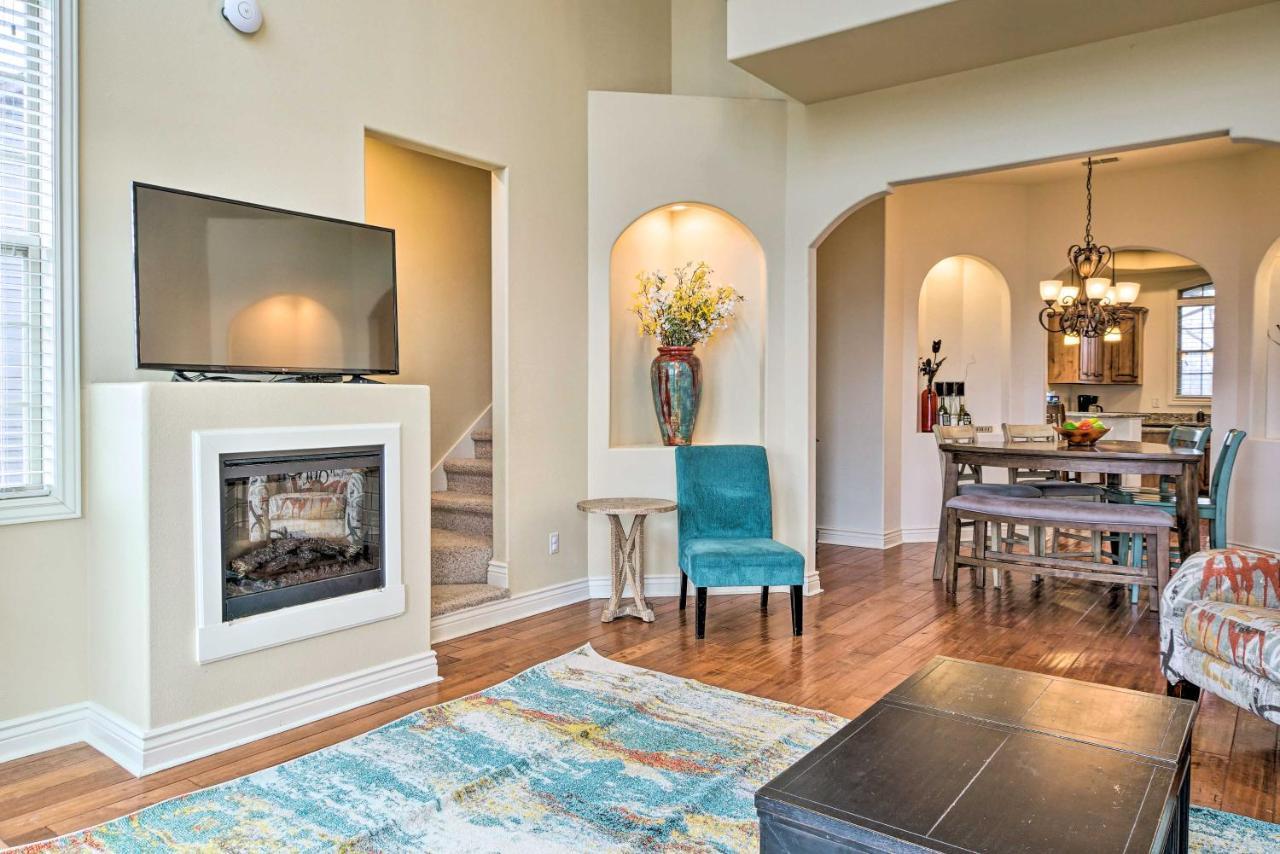 Luxe Branson Retreat With Mtn Views And Pool Access! Exterior foto