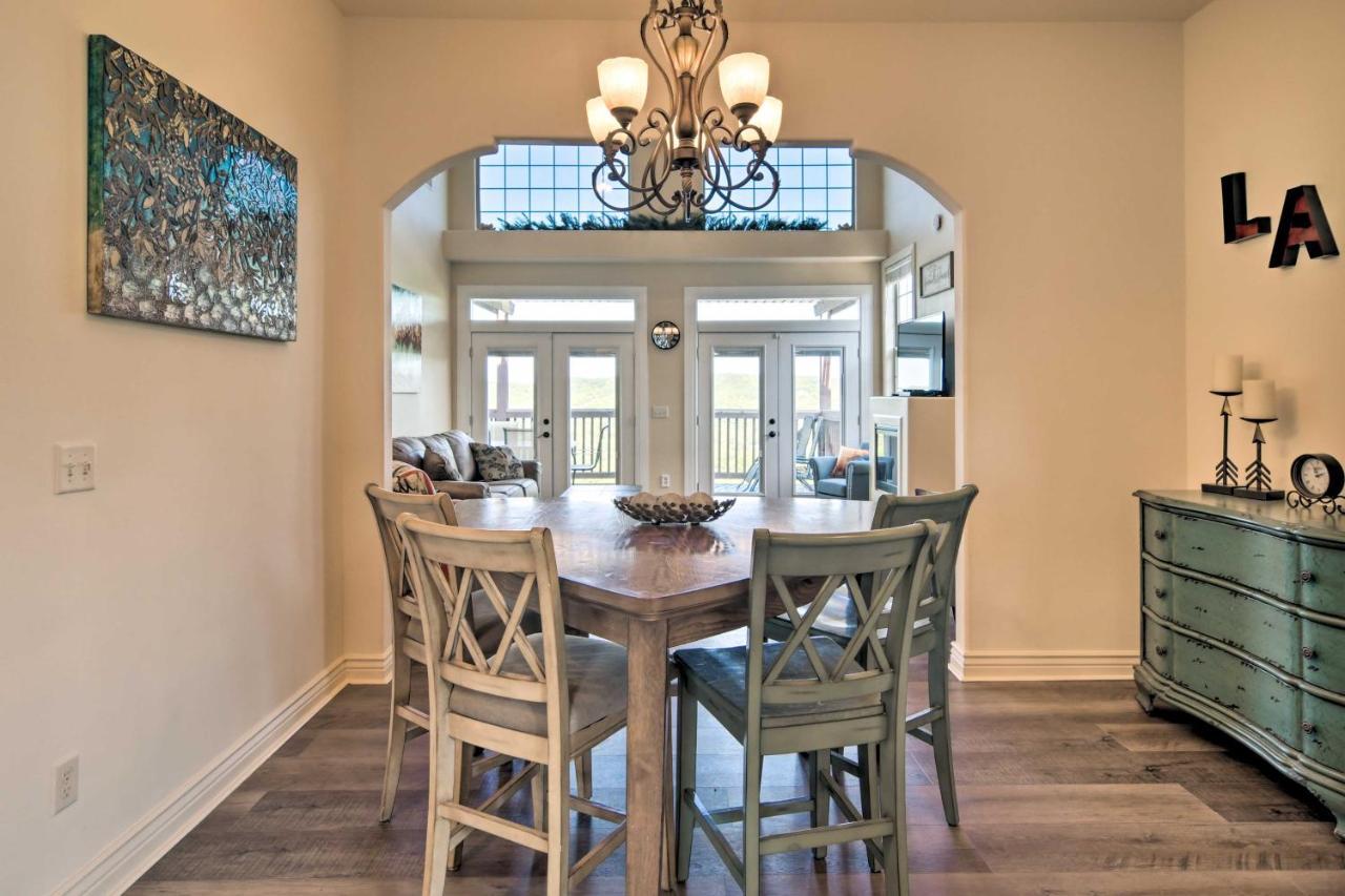 Luxe Branson Retreat With Mtn Views And Pool Access! Exterior foto