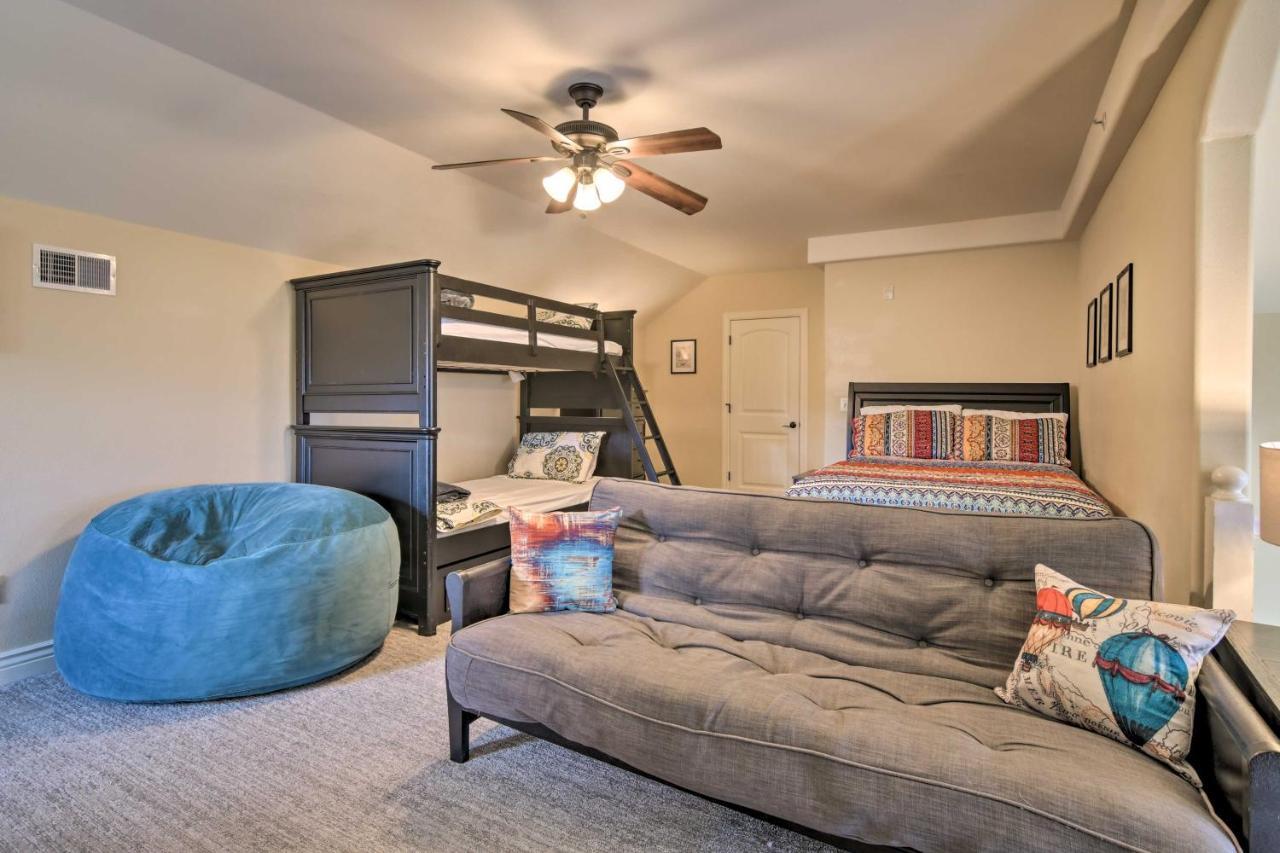 Luxe Branson Retreat With Mtn Views And Pool Access! Exterior foto