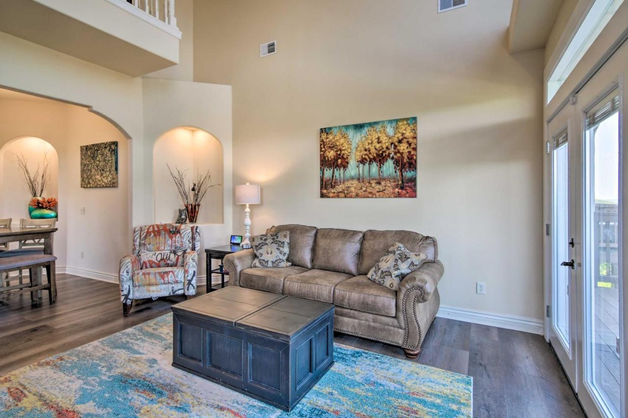 Luxe Branson Retreat With Mtn Views And Pool Access! Exterior foto