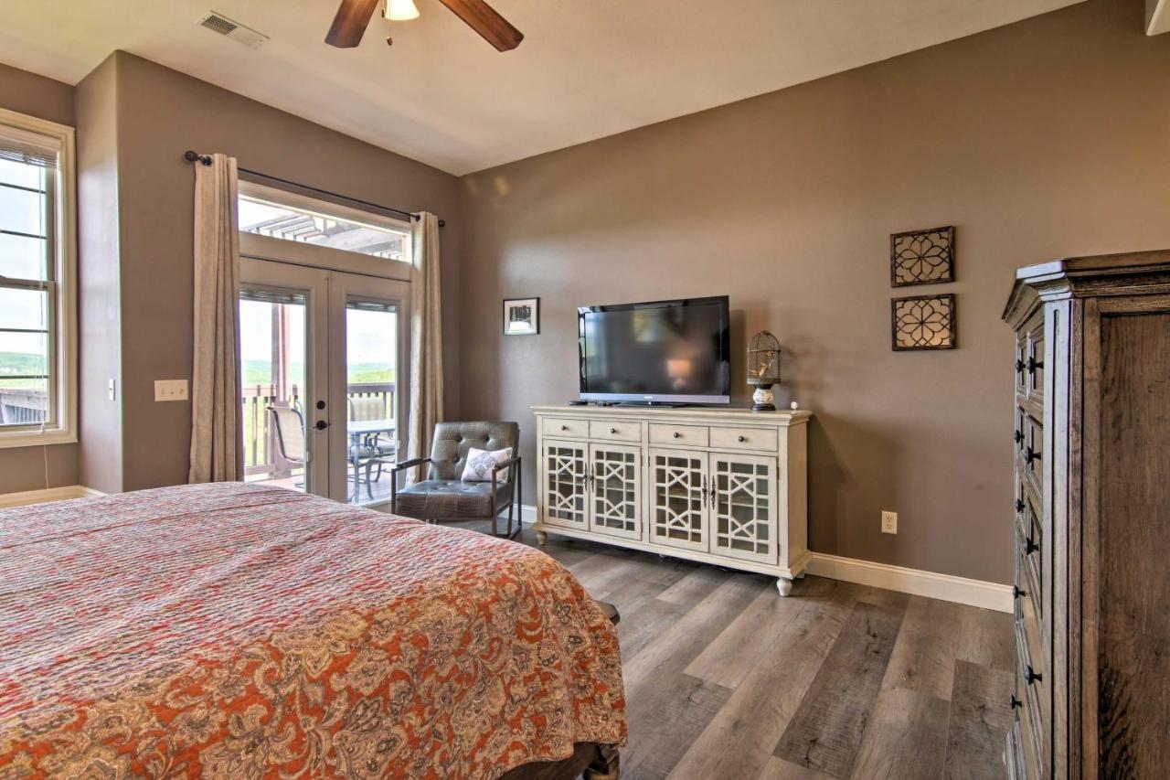 Luxe Branson Retreat With Mtn Views And Pool Access! Exterior foto