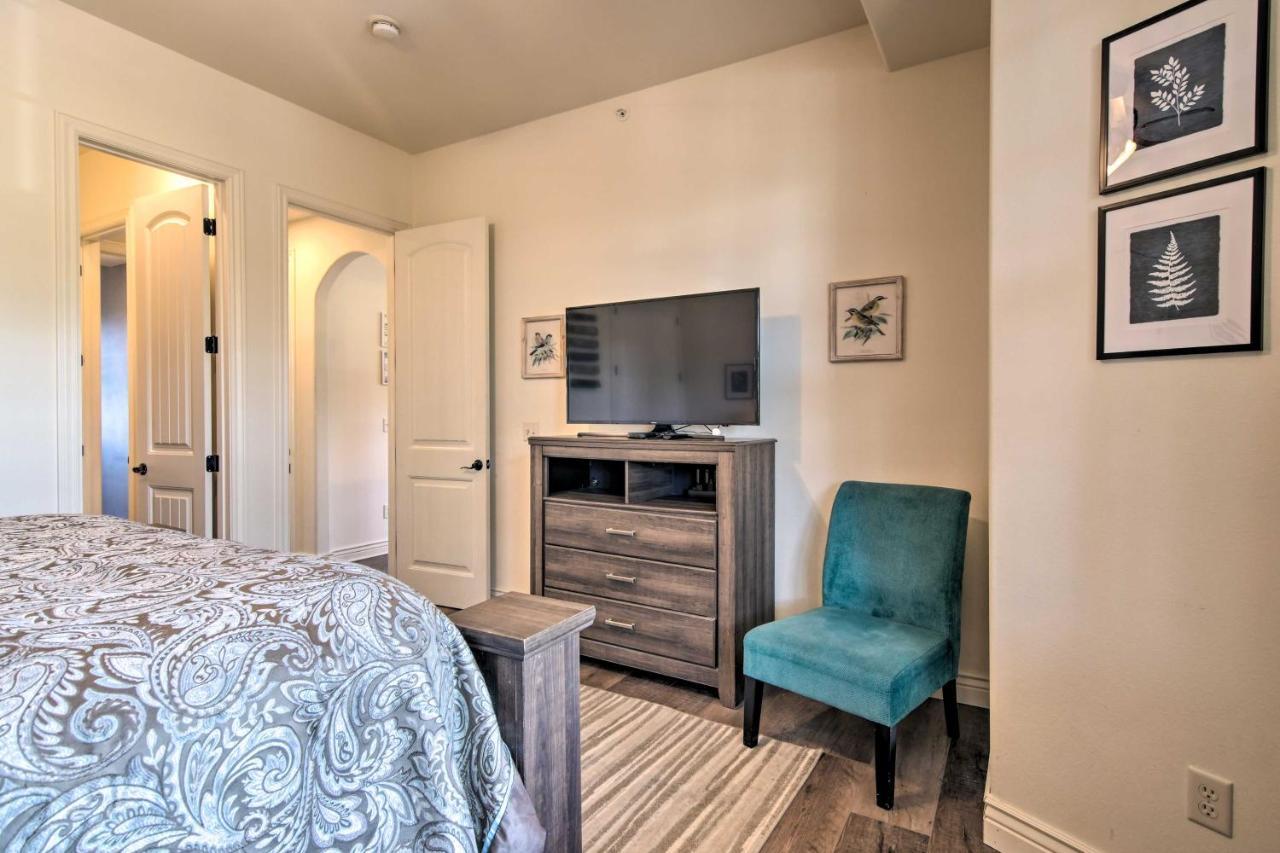 Luxe Branson Retreat With Mtn Views And Pool Access! Exterior foto