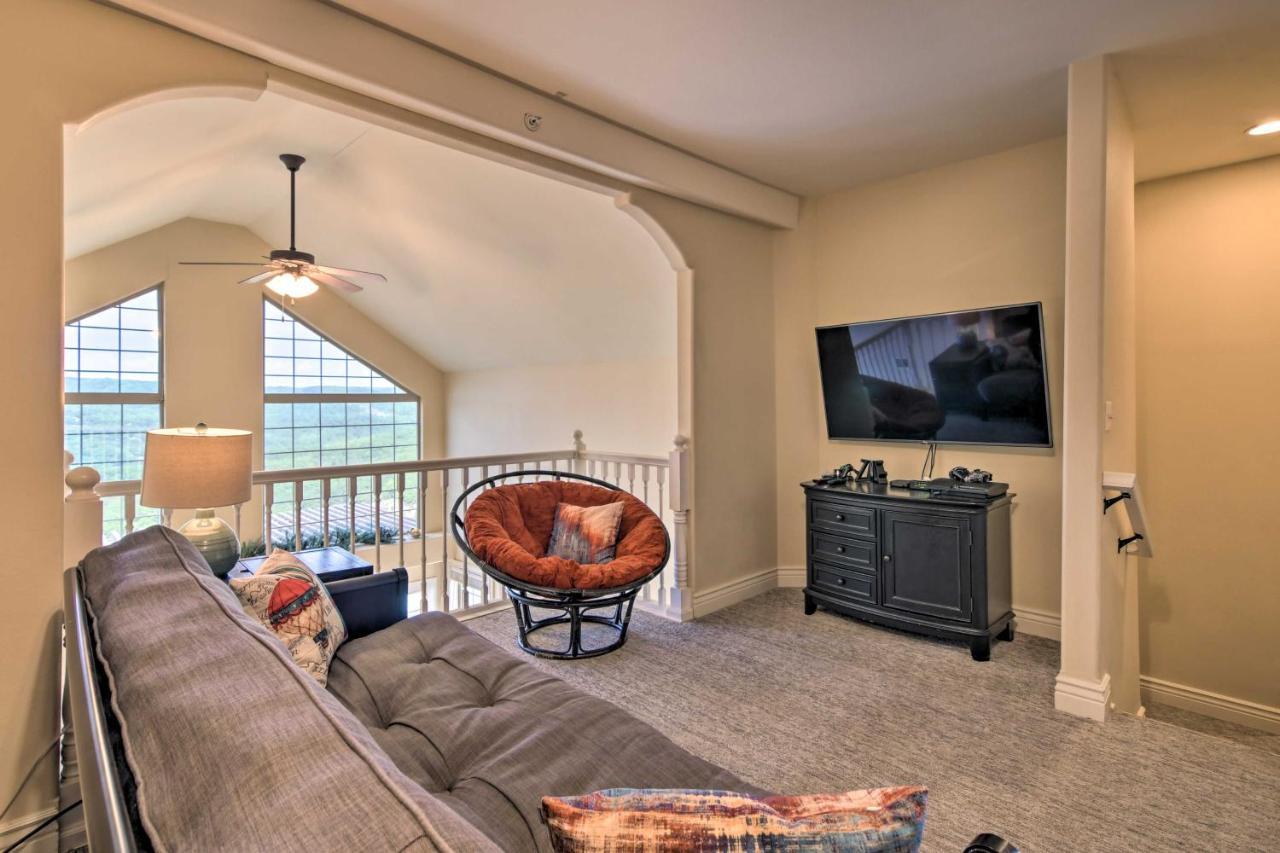 Luxe Branson Retreat With Mtn Views And Pool Access! Exterior foto