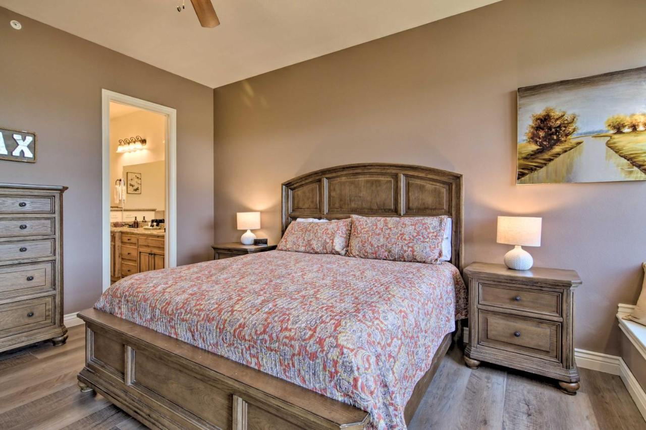 Luxe Branson Retreat With Mtn Views And Pool Access! Exterior foto