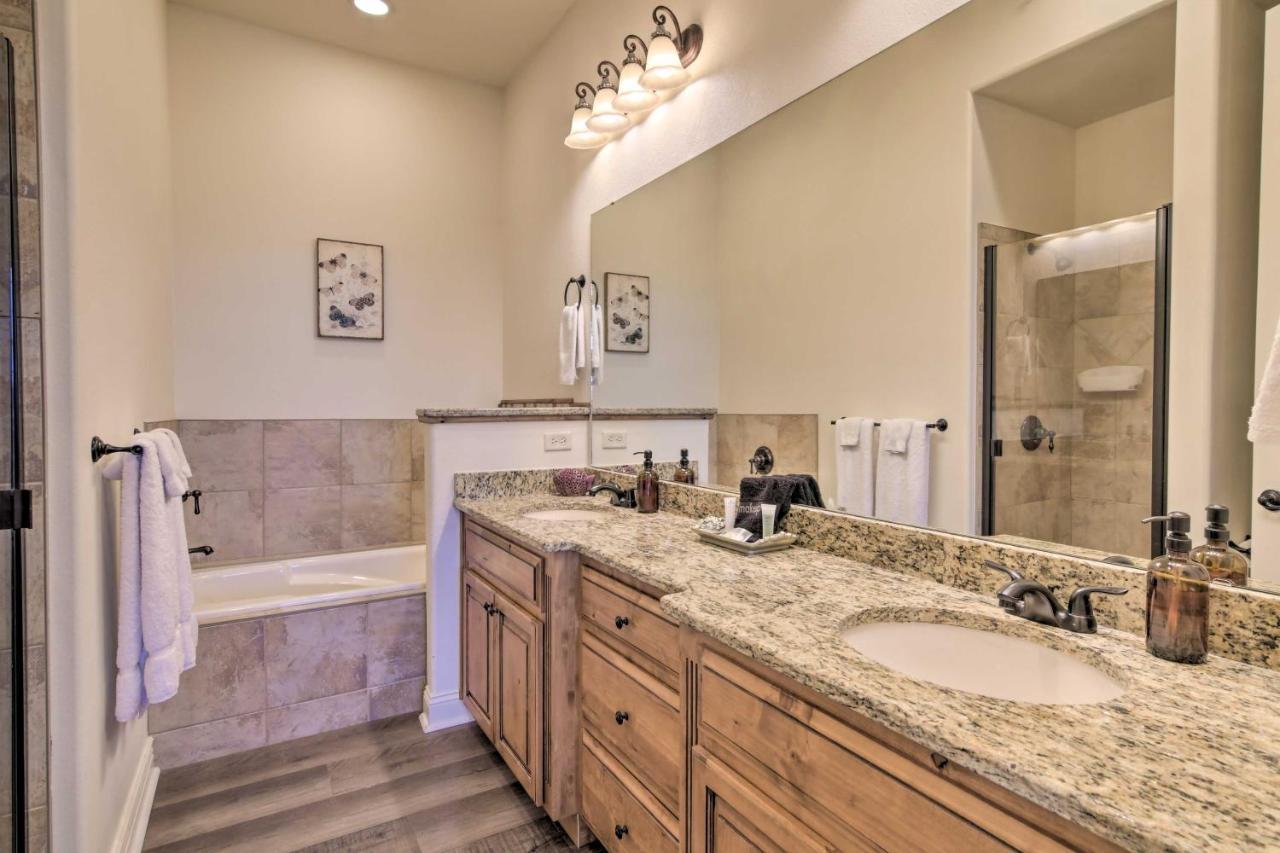 Luxe Branson Retreat With Mtn Views And Pool Access! Exterior foto
